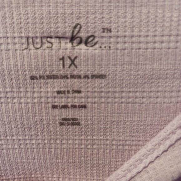 New never worn just be the 2pc top& shorts purple pajama set 1x - Picture 3 of 4